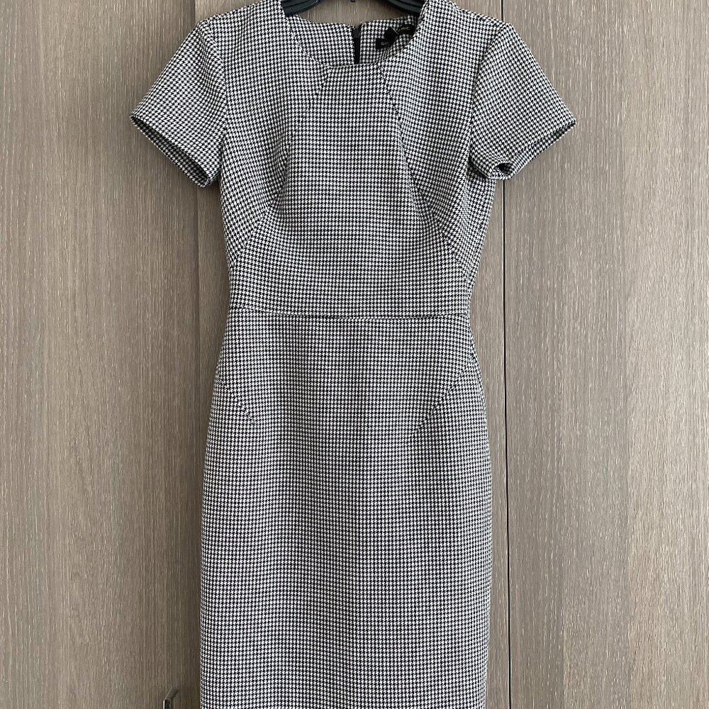 Black & White Houndstooth Sheath Dress – Classic Workwear